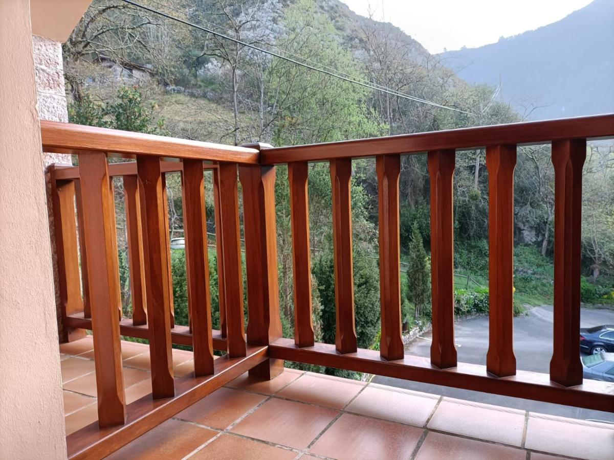 La Salmonera Cangas De Onis Cano Ngoại thất bức ảnh