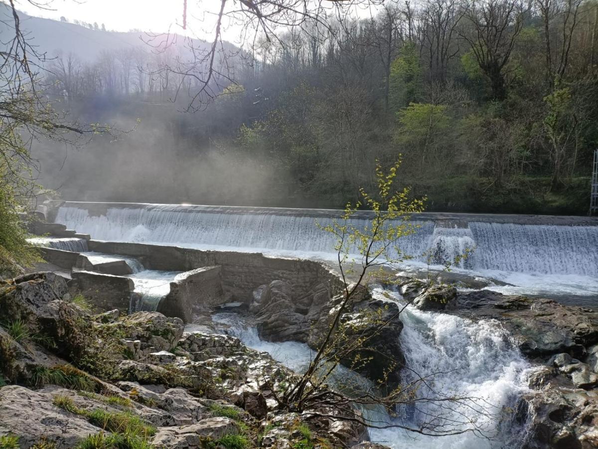 La Salmonera Cangas De Onis Cano Ngoại thất bức ảnh
