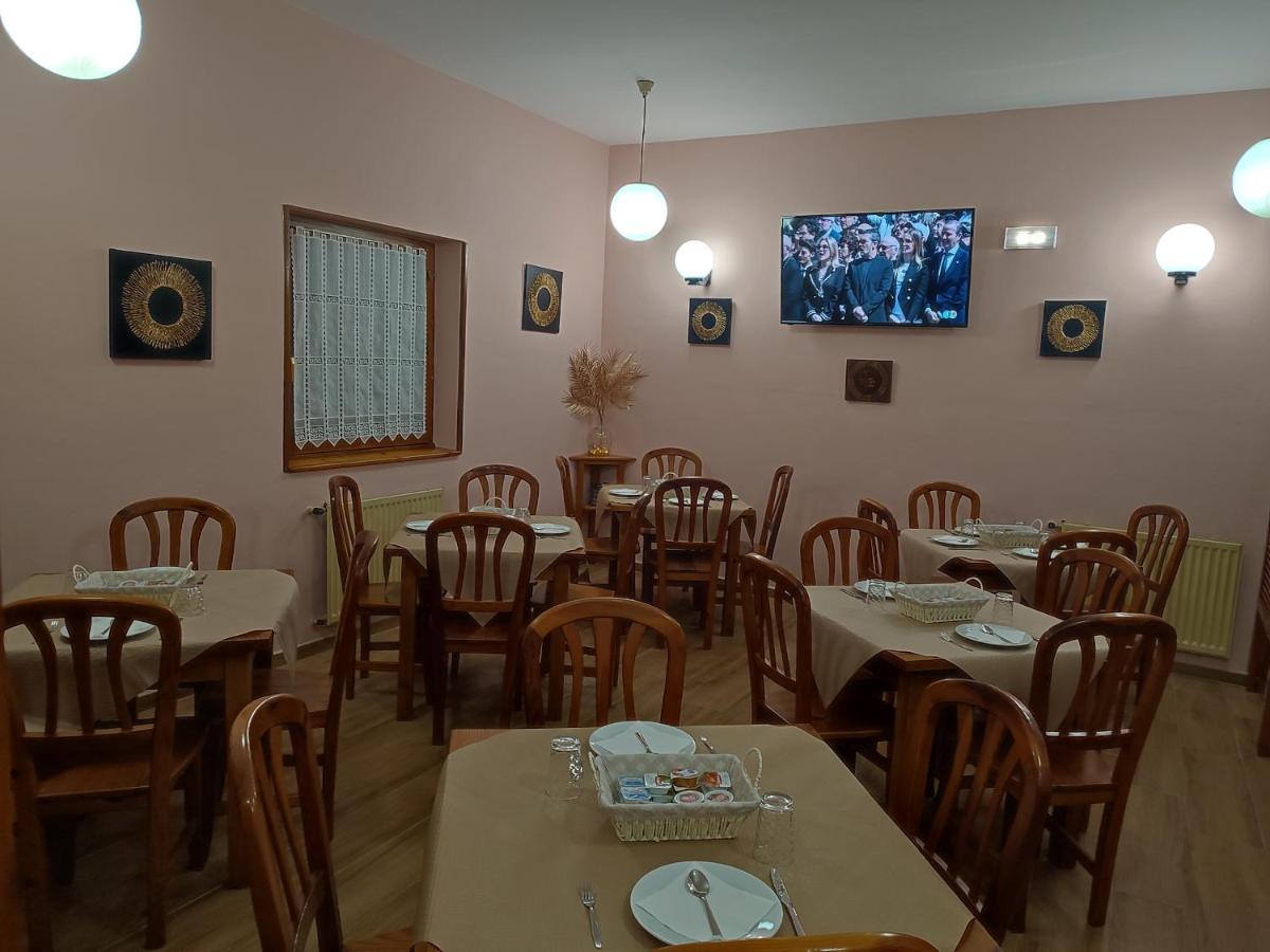 La Salmonera Cangas De Onis Cano Ngoại thất bức ảnh